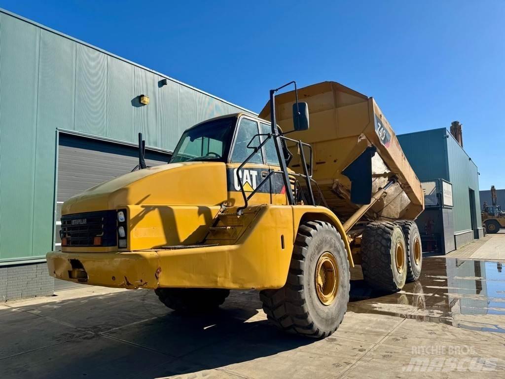 CAT 740 Σπαστό Dump Truck ADT