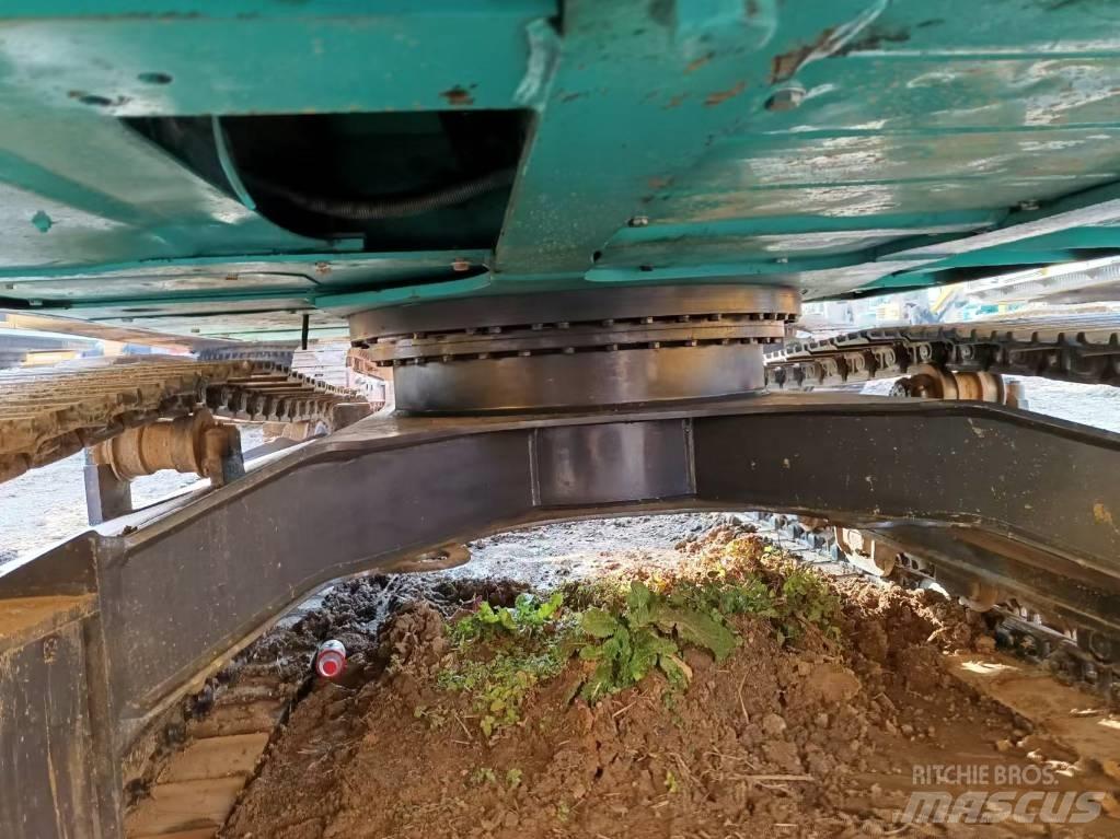 Kobelco SK 140 Εκσκαφείς με ερπύστριες