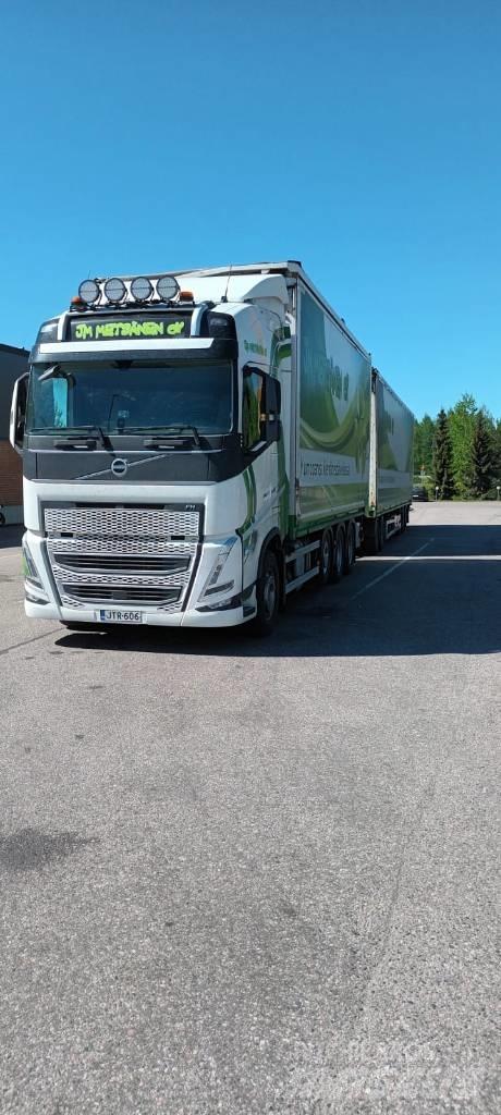 Volvo FH 13 Φορτηγά θρυμματισένου ξύλου