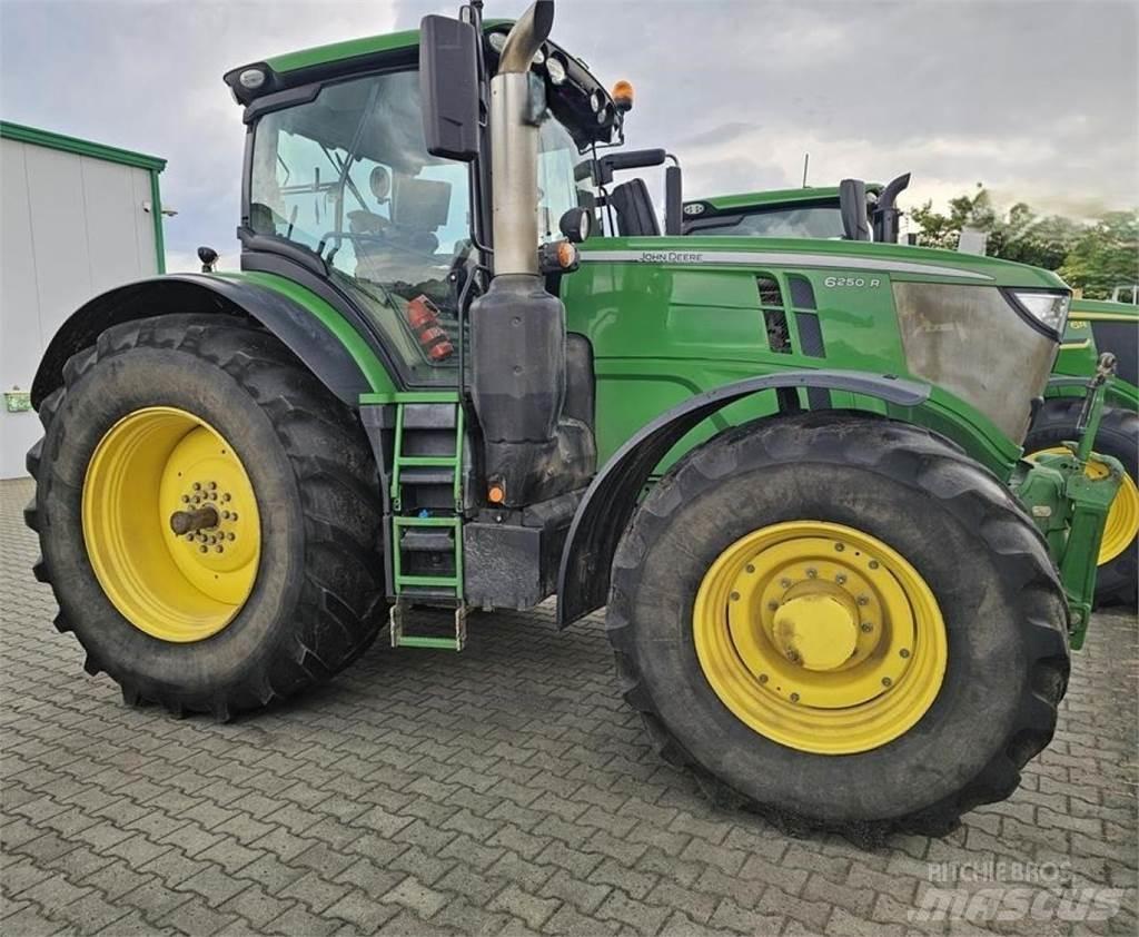 John Deere 6250 R Τρακτέρ