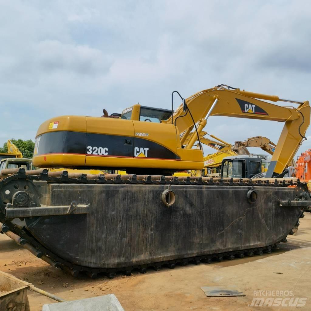 CAT 320 C Αμφίβιοι εκσκαφείς
