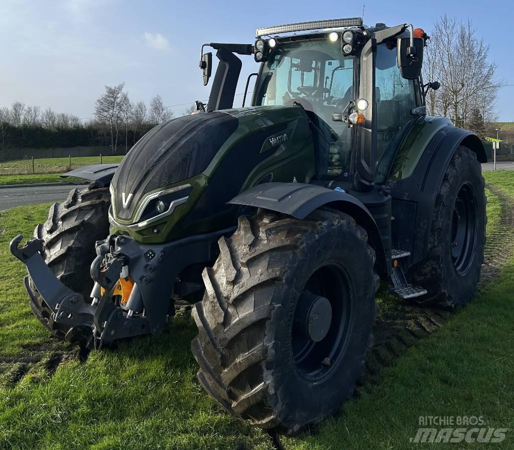 Valtra T235 Τρακτέρ