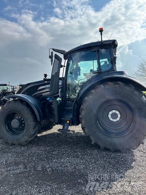 Valtra T 235 D Τρακτέρ