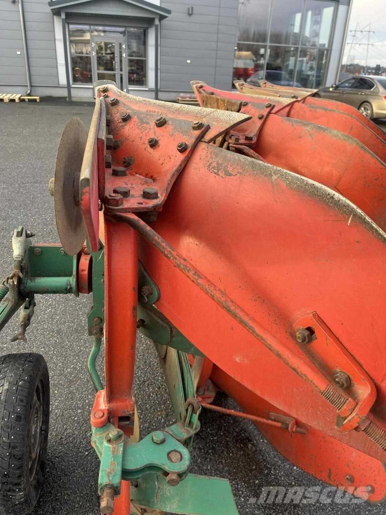 Kverneland E160-4-8 Αναστρεφόμενα άροτρα