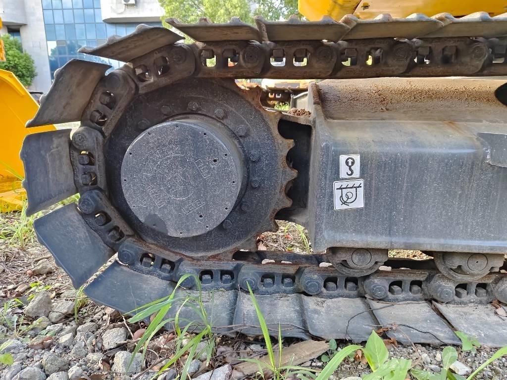 Komatsu PC 130-7 Εκσκαφείς με ερπύστριες
