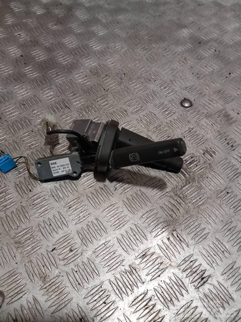 MAN TGM  81255090129 Καμπίνες και εσωτερικό