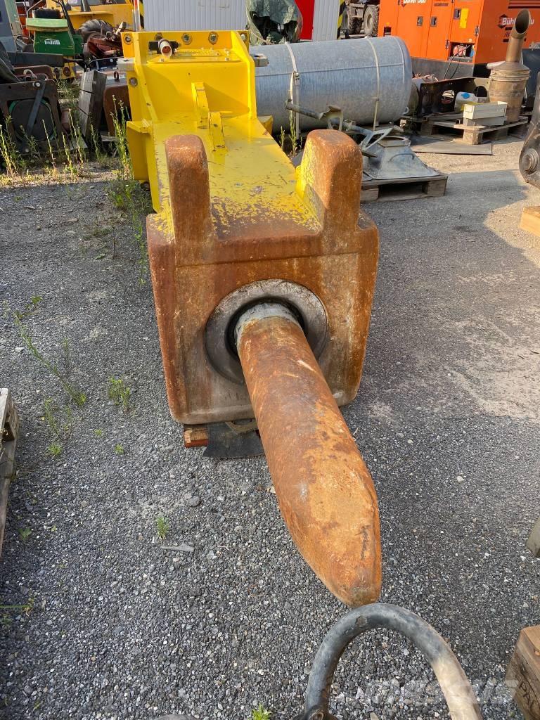 Epiroc HB7000 Σφυριά / Σπαστήρες