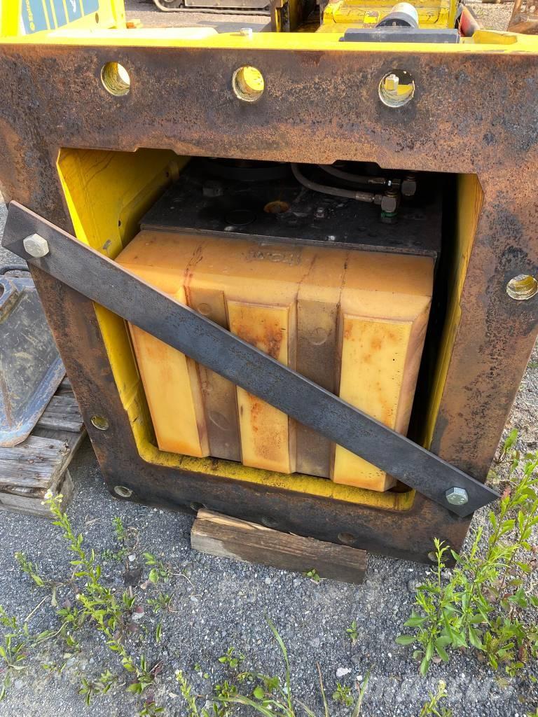 Epiroc HB7000 Σφυριά / Σπαστήρες