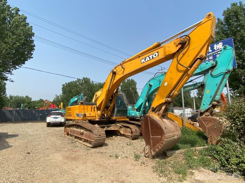 Kato HD 1023 R Εκσκαφείς με ερπύστριες