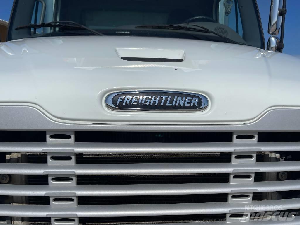 Freightliner M 106 Φορτηγά Ψυγεία