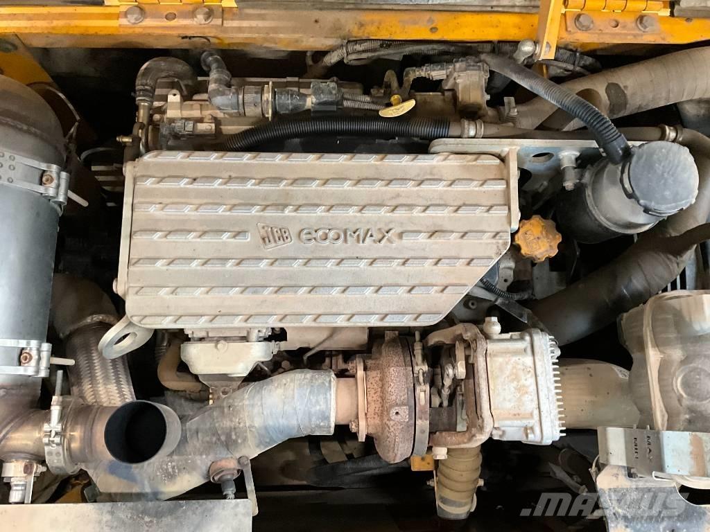 JCB JS 130 LC Εκσκαφείς με ερπύστριες