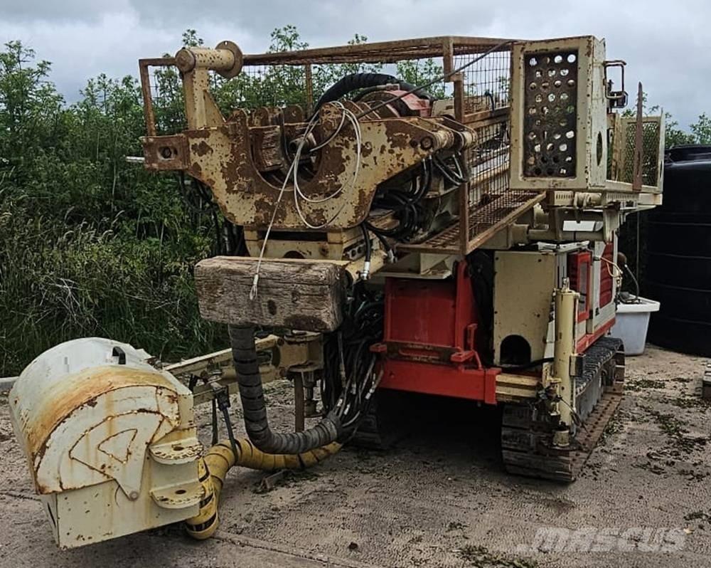 Comacchio MC 405 Βαριά τρυπάνια