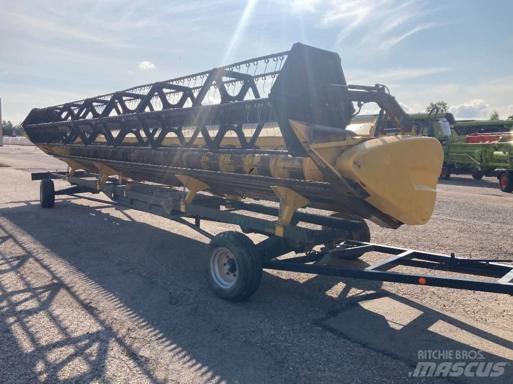 New Holland CR 9090 Θεριζοαλωνιστικές μηχανές