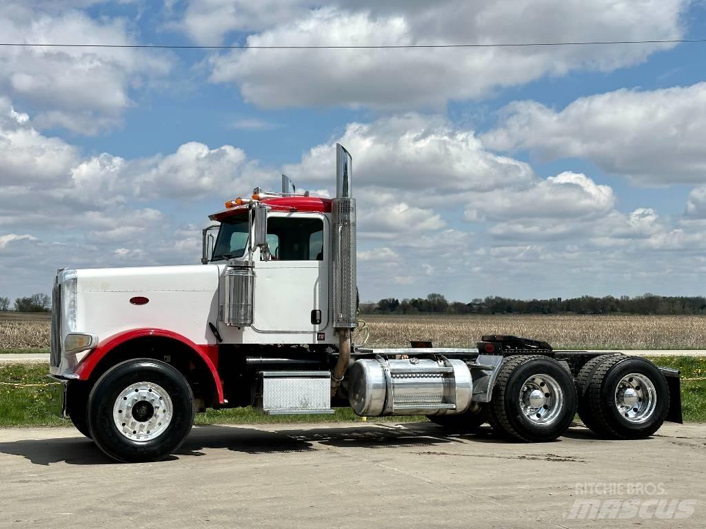 Peterbilt 388 Τράκτορες