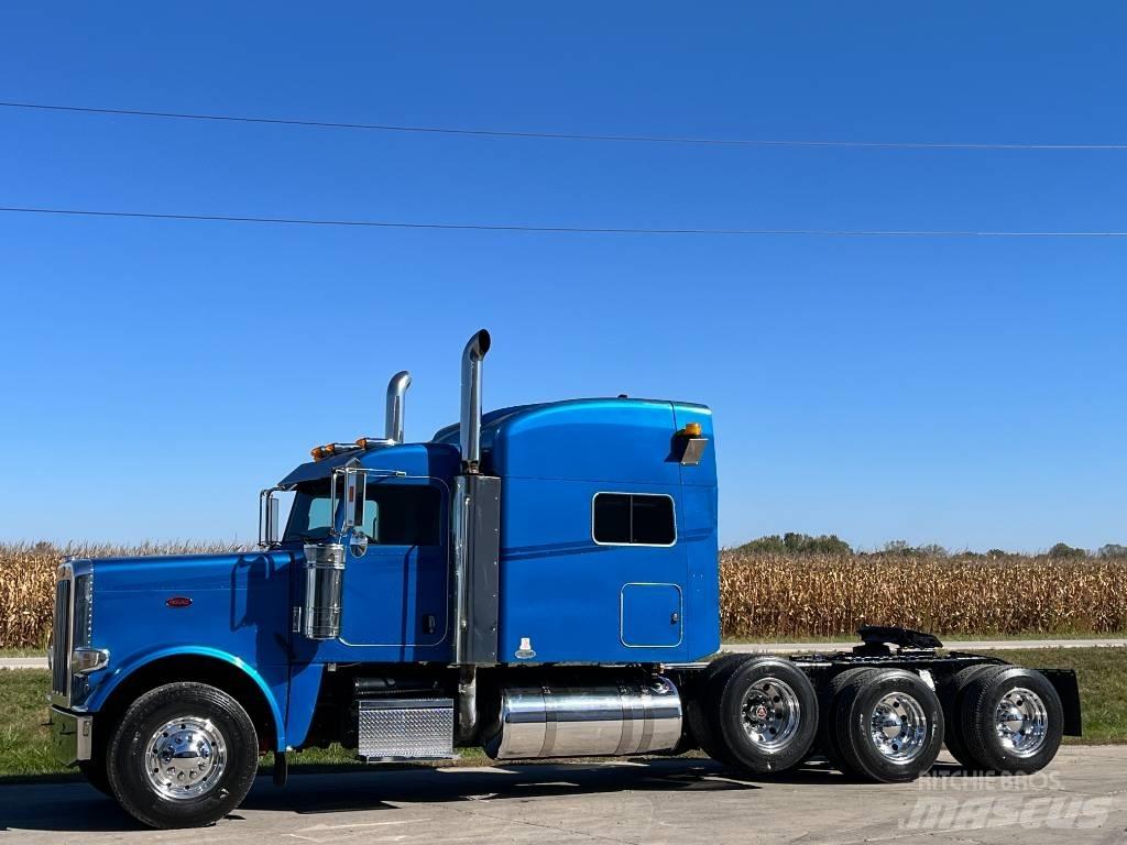 Peterbilt 388 Τράκτορες