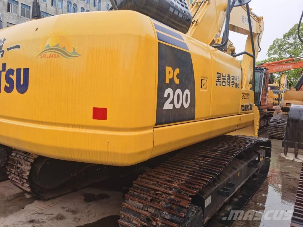 Komatsu PC 200-8 Εκσκαφείς με ερπύστριες