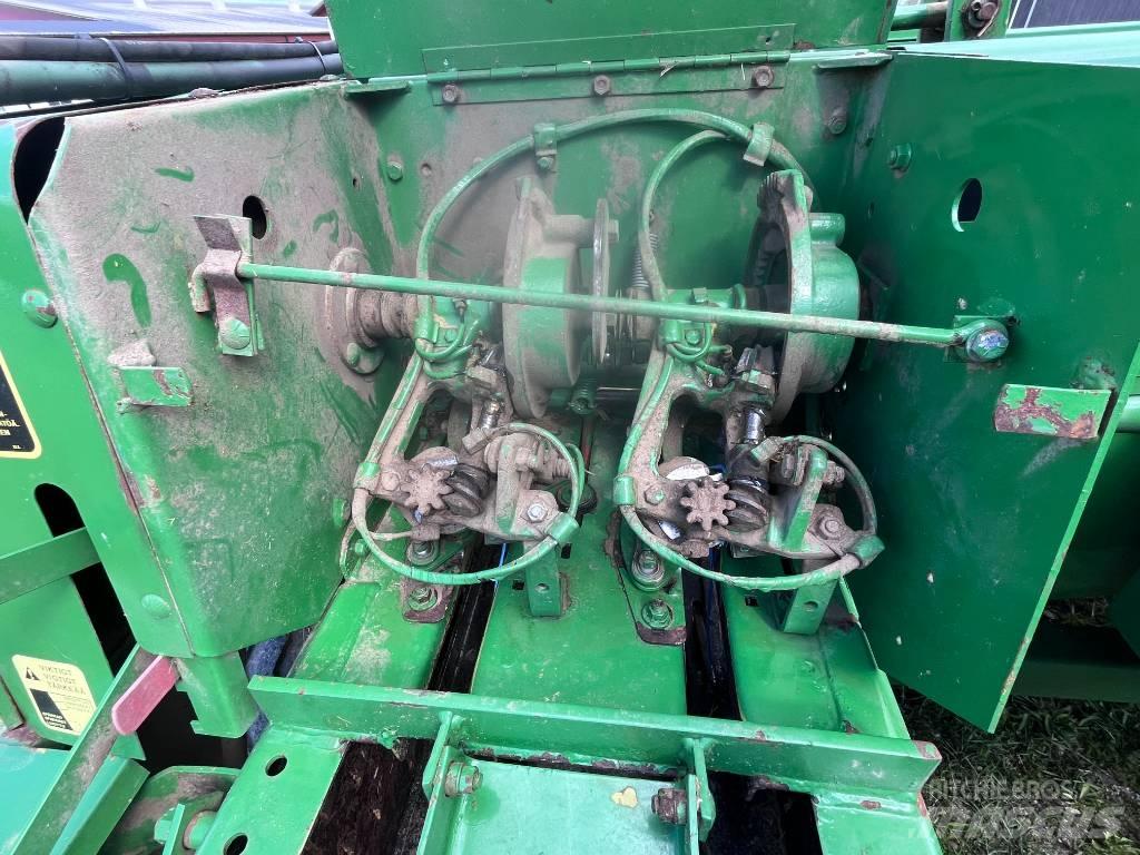 John Deere 359 Πρέσες τετράγωνων δεμάτων