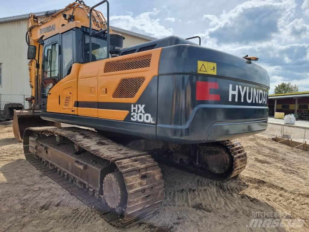 Hyundai HX 300 LC Εκσκαφείς με ερπύστριες