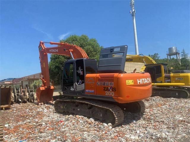 Hitachi ZX200-3G Εκσκαφείς με ερπύστριες