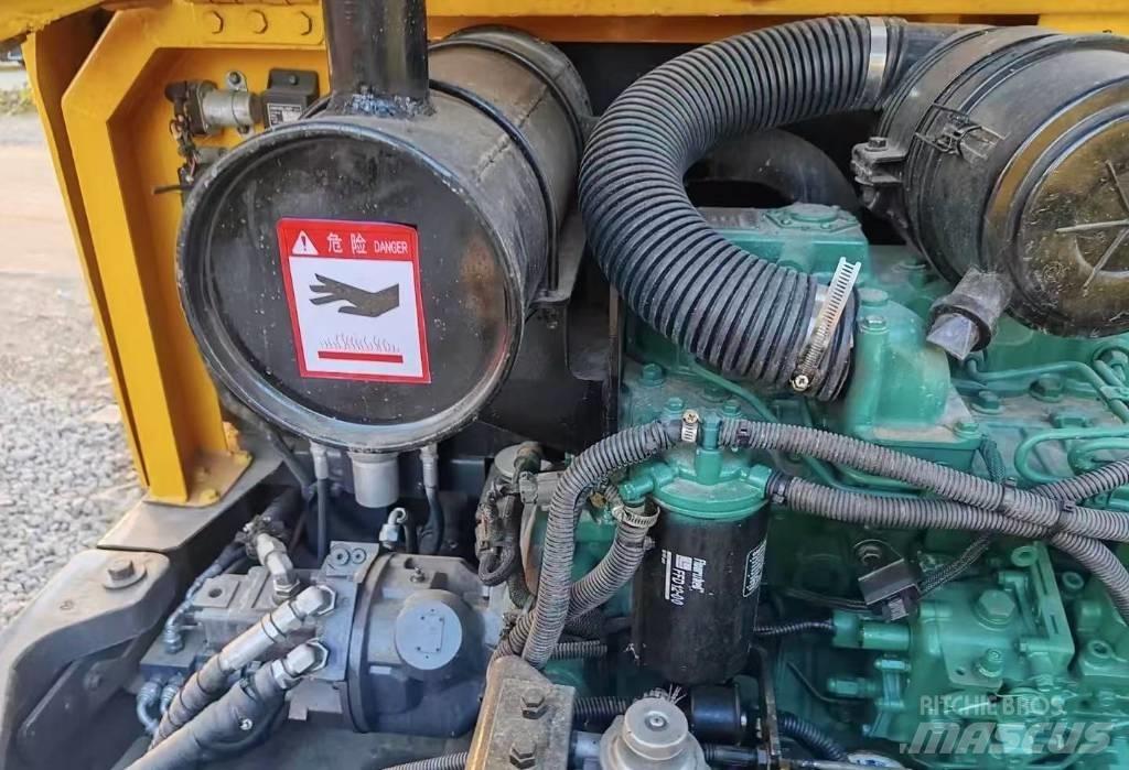 Volvo EC 60 Εκσκαφείς με ερπύστριες