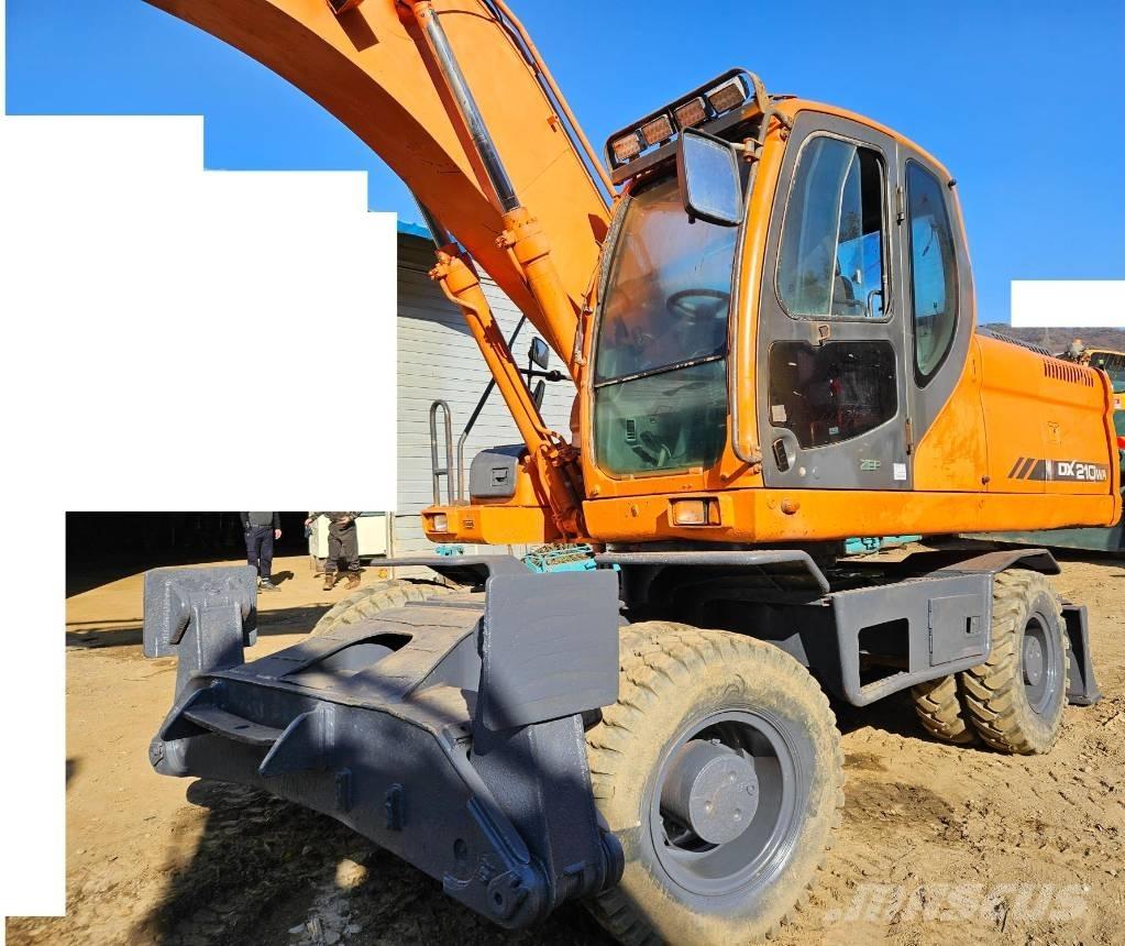 Doosan DX 210 W Εκσκαφείς με τροχούς - λάστιχα