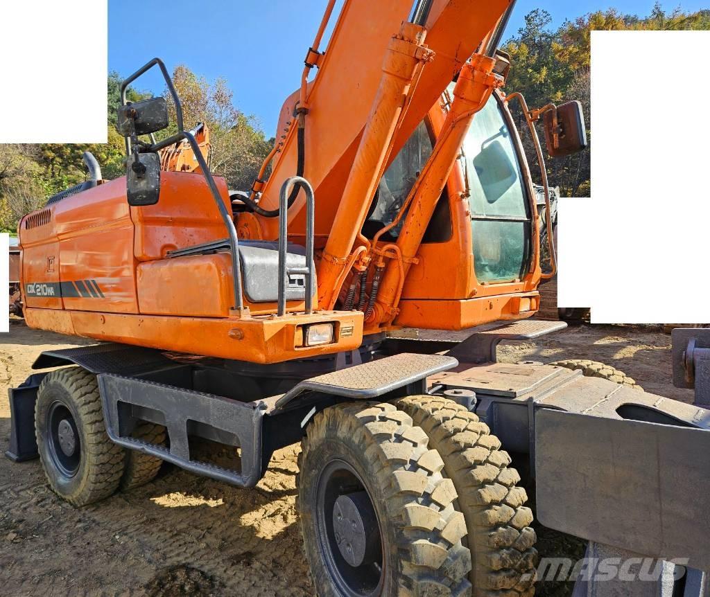 Doosan DX 210 W Εκσκαφείς με τροχούς - λάστιχα
