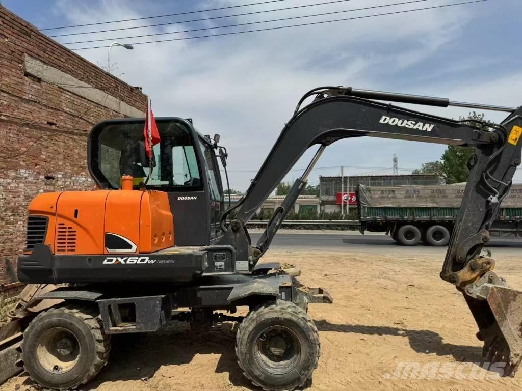 Doosan DX 60 Εκσκαφάκι (διαβολάκι) < 7t