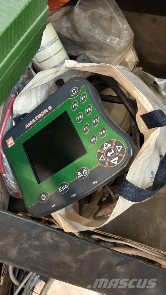 Amazone ZA-TS 4200 Διαστρωτήρες ανοργάνων