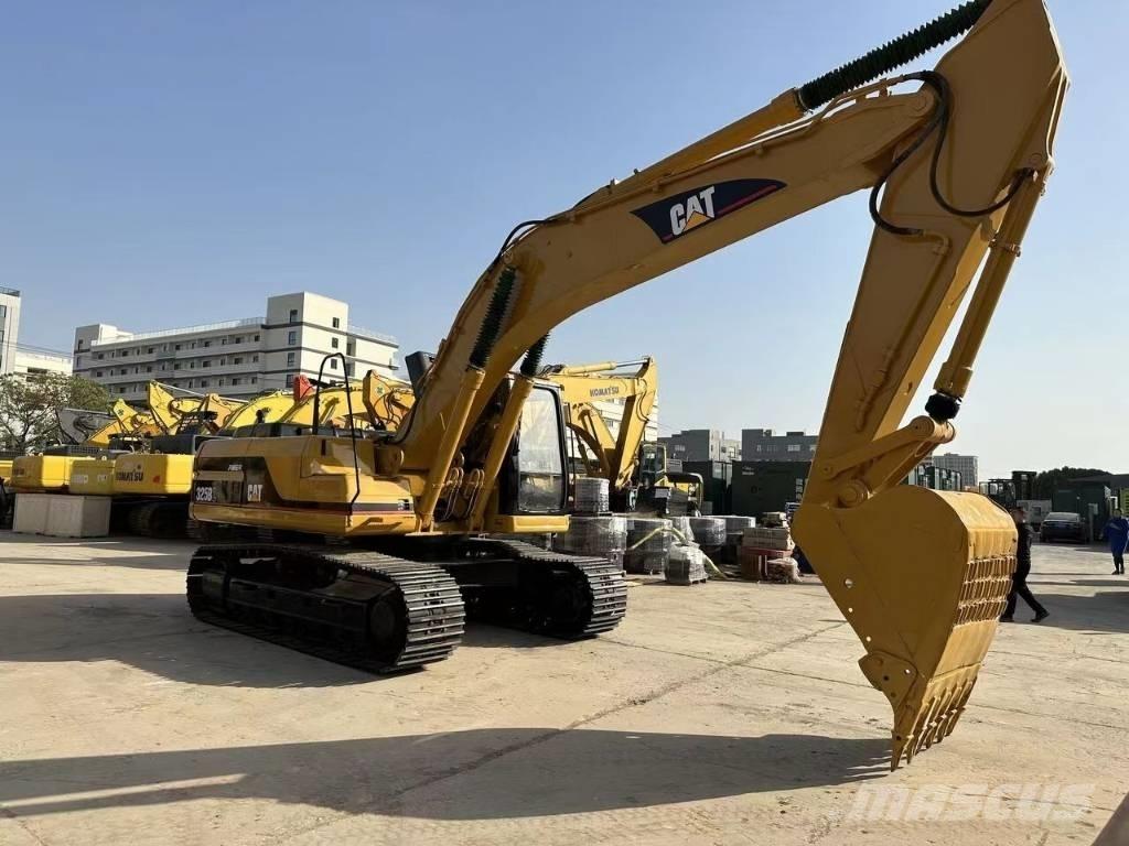 CAT 325 B L Εκσκαφείς με ερπύστριες