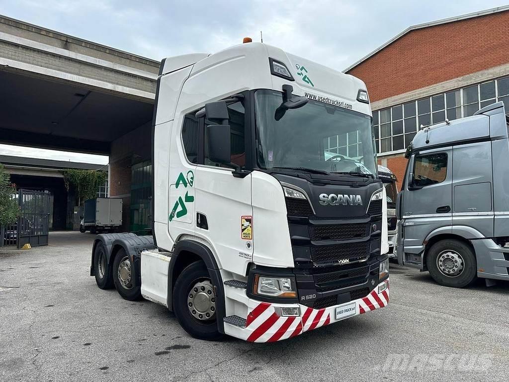 Scania R 520 Τράκτορες