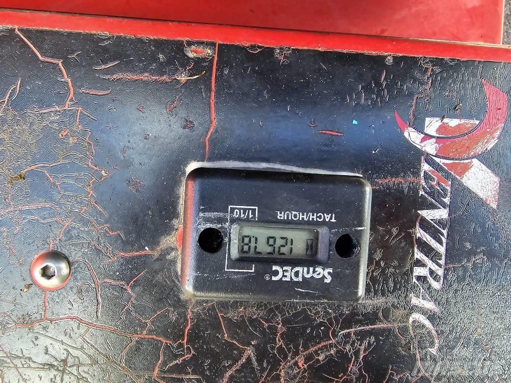 Ventrac 3200 Χορτοκοπτικά με καθιστό χειριστή
