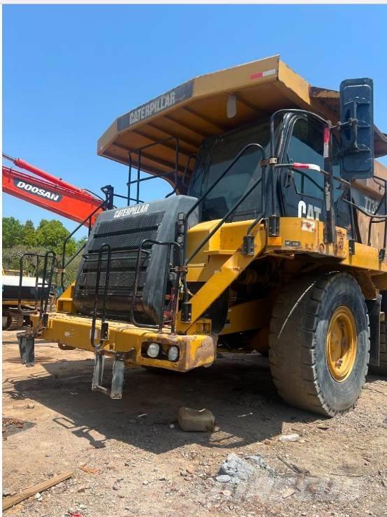 CAT 773 E Άκαμπτα Dumper με ανατρεπόμενο κάδο