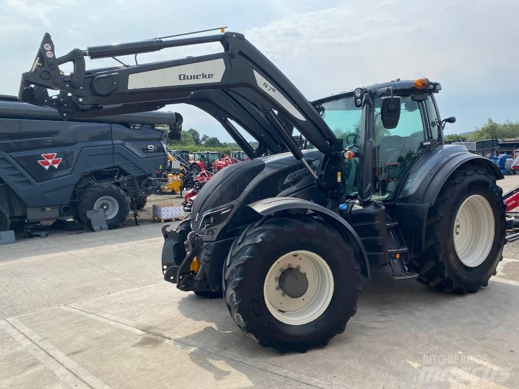 Valtra T214 Versu Τρακτέρ