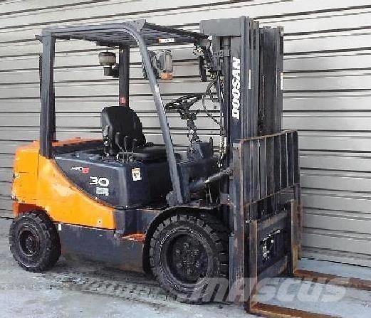 Doosan D30 S-5 Πετρελαιοκίνητα Κλαρκ