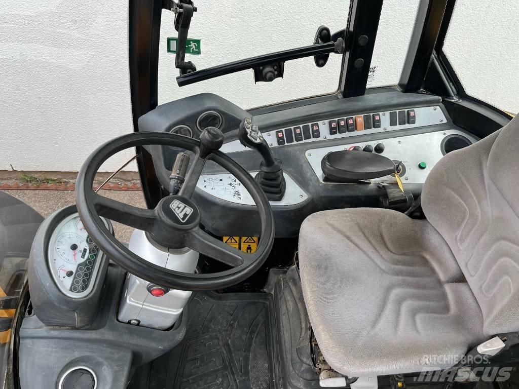 JCB TM 220 Τηλεσκοπικοί ανυψωτές