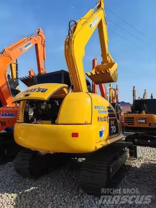 Komatsu PC70 Εκσκαφείς με ερπύστριες