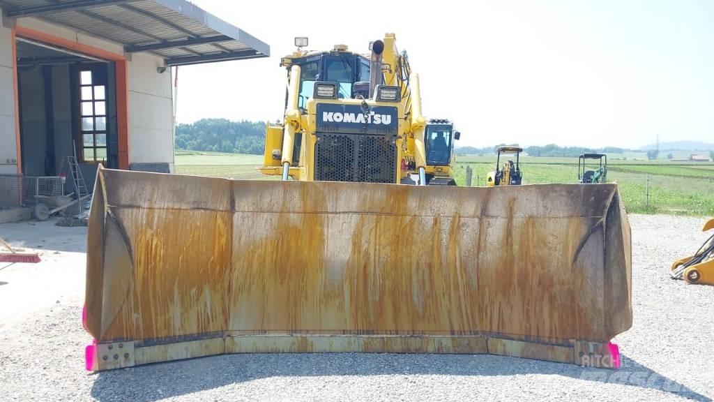 Komatsu D 65 PX-18 Μπουλντόζες με ερπύστριες