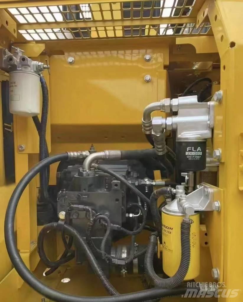 Komatsu PC 130 Εκσκαφείς με ερπύστριες