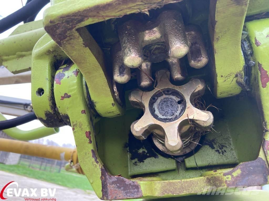 CLAAS Volto 870 T Τσουγκράνες και χορτοξηραντικές μηχανές
