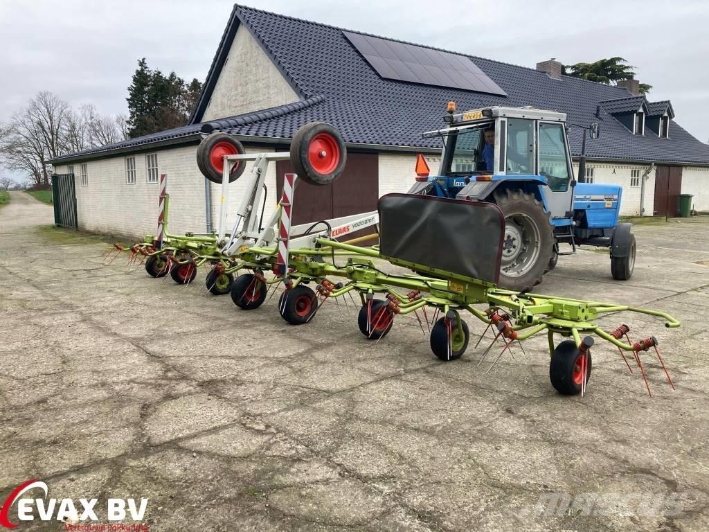 CLAAS Volto 870 T Τσουγκράνες και χορτοξηραντικές μηχανές