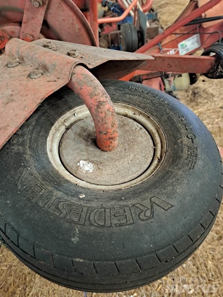 Kuhn GF8501 MH Τσουγκράνες και χορτοξηραντικές μηχανές