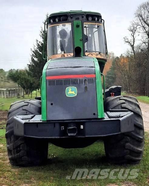 John Deere 1070 E Θεριζοαλωνιστικές μηχανές