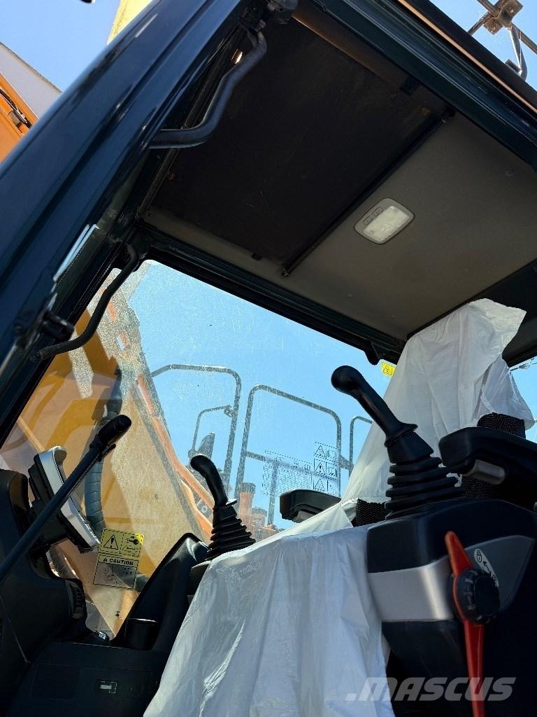 Hyundai HX 160 L Εκσκαφείς με ερπύστριες