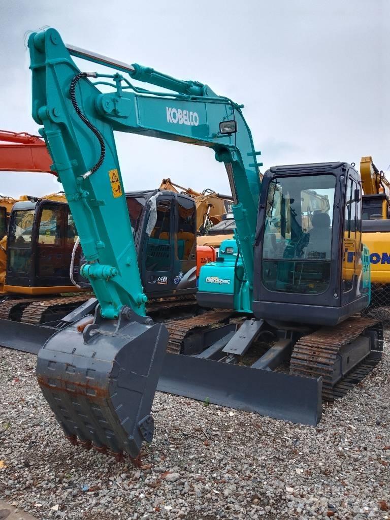 Kobelco SK 75 Εκσκαφείς με ερπύστριες