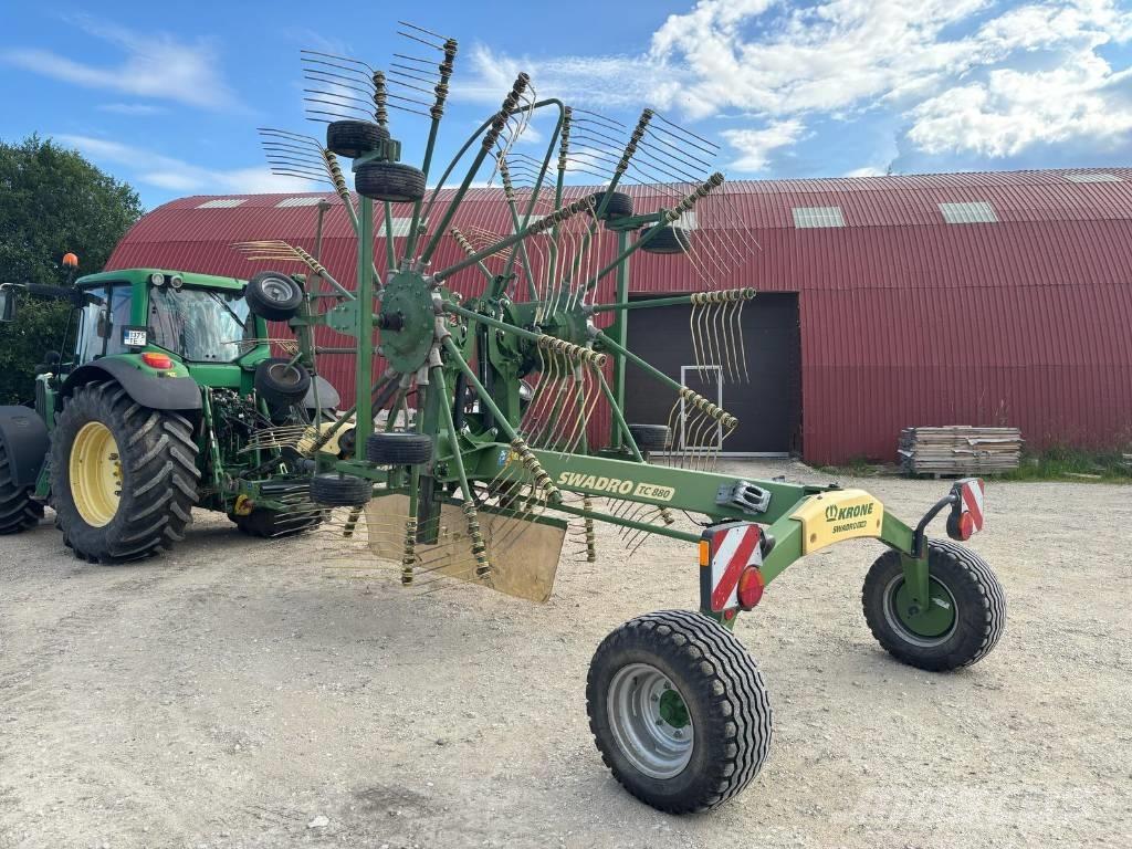 Krone Swadro TC 880 Τσουγκράνες και χορτοξηραντικές μηχανές