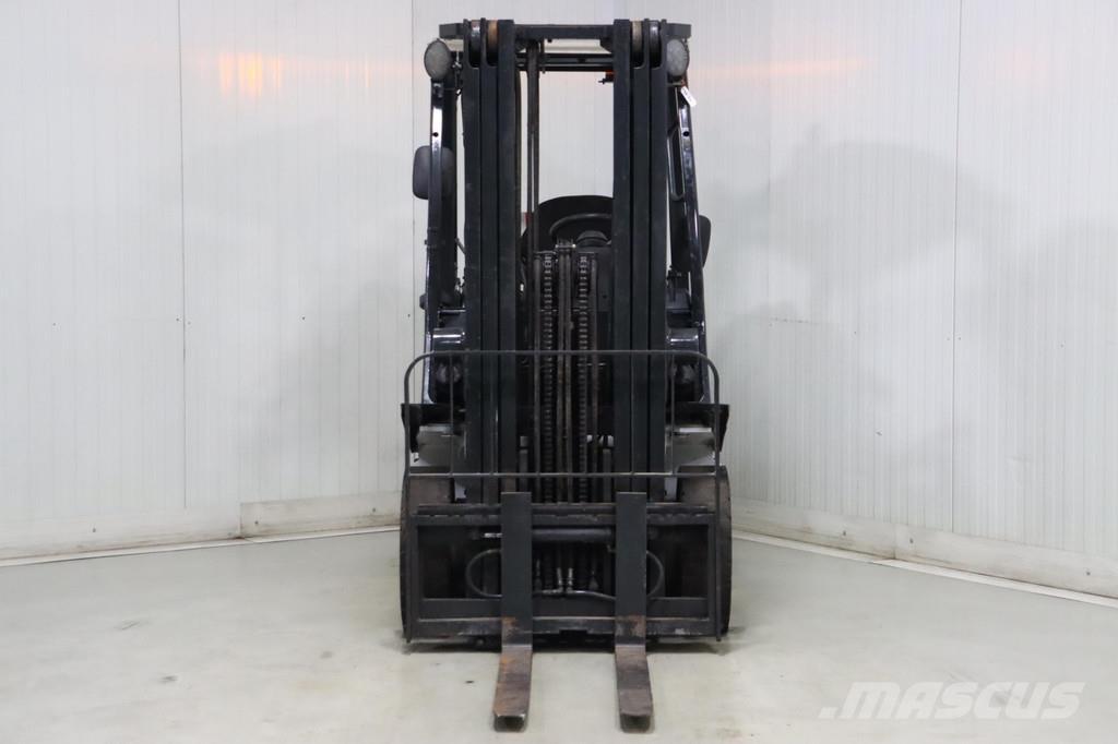 Nissan U1D2A20LQ Περονοφόρα ανυψωτικά κλαρκ με φυσικό αέριο LPG