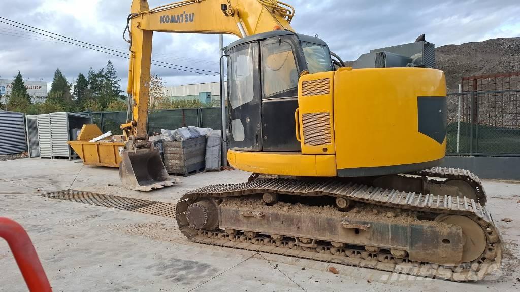 Komatsu PC 228 Εκσκαφείς με ερπύστριες