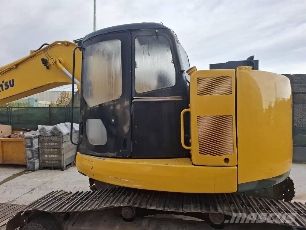Komatsu PC 228 Εκσκαφείς με ερπύστριες