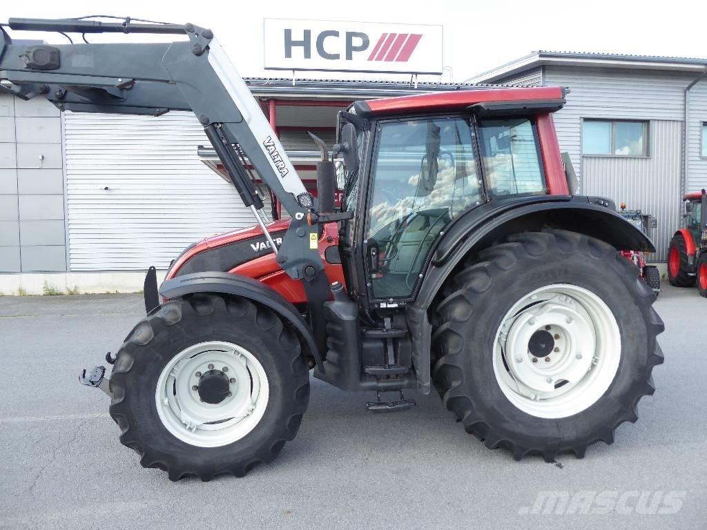 Valtra N141 Advance Τρακτέρ