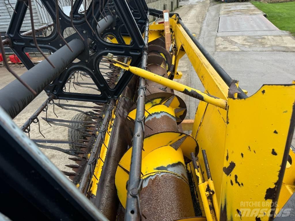 New Holland TX 66 Θεριζοαλωνιστικές μηχανές